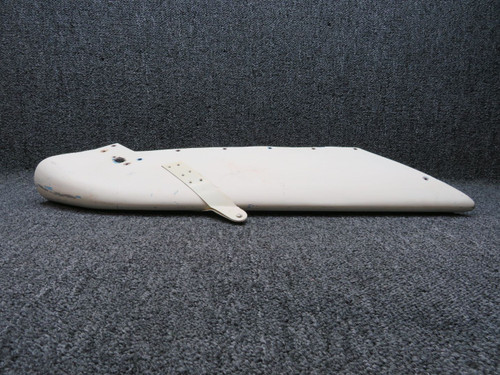 1571011-1 Cessna T337G Upper Vertical Fin Tip Assembly W/ Antenna LH (Colored)