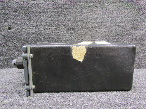 488602-51 LearJet Transponder and Comm Unit (Cracked Faceplate)