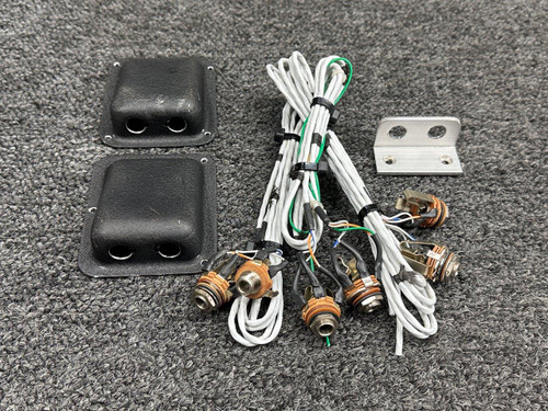 468-002 Forbes Microphone Jack Set with Cover