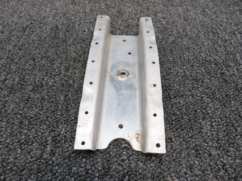 1221090-1 Cessna P210N Wing Support Aileron Bellcrank Upper LH