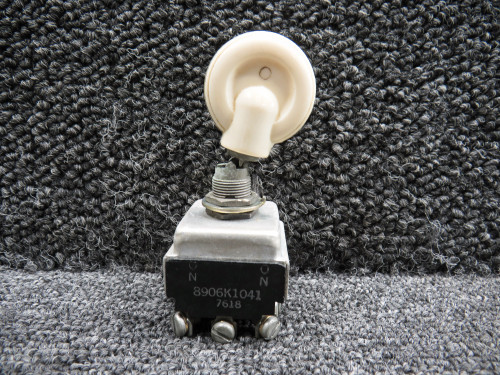 8906K1041 Cutler Hammer Landing Gear Toggle Switch