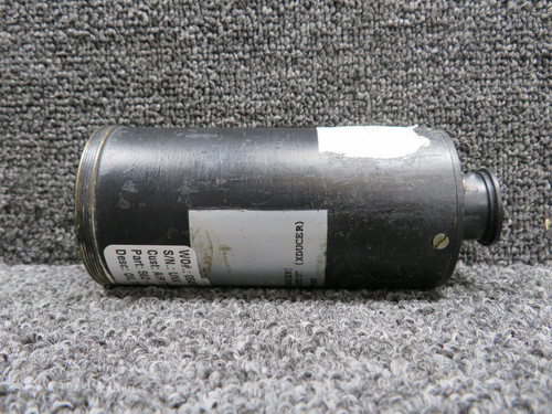 562-988 (Alt: 101-384122-5) Hickok Dual Oil Temp and Pressure Indicator (Core)