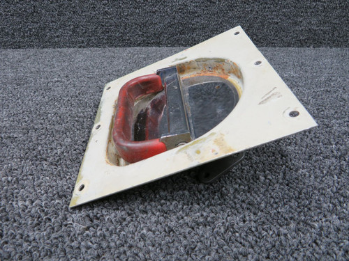 2117169-1 / 2117227-1 / 2117175-2 Cessna P210N Pan Door Handle W/ Backplate
