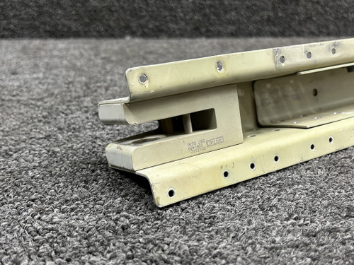 0512124-97 Cessna 172S Fuselage Center Spar Assembly with Block