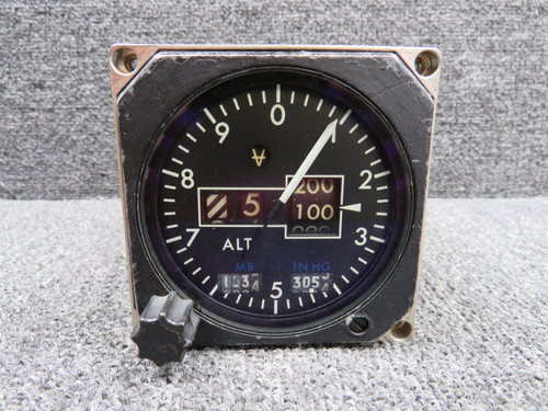 WL-807-AM-CP-2 Smiths Counter-Pointer Altimeter with Bracket (Core)