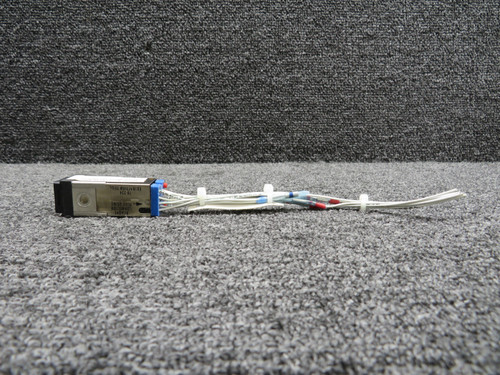 M22885-1084412, 95-44-12 Aviation Annunciator Switch