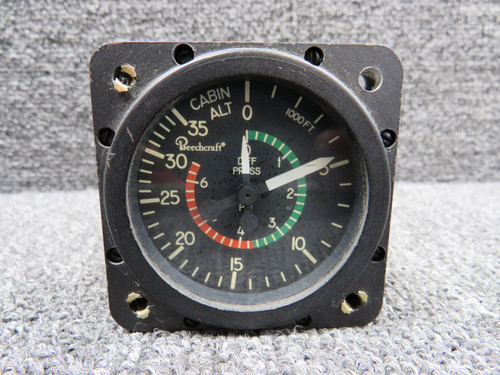 55035-0103-9 (Alt: 50-380046-9) Aerosonic Cabin Altitude & Diff Pressure Indicator