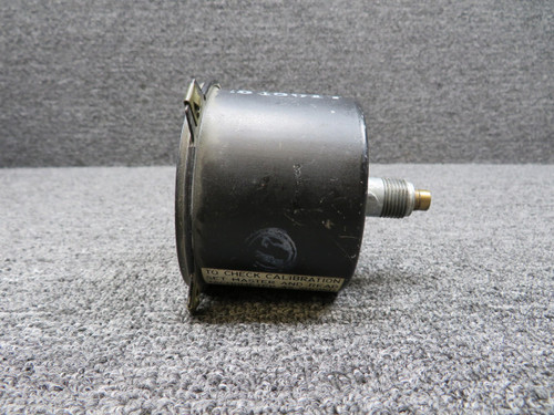 Stewart-Warner 827261 Stewart-Warner Recording Tachometer Indicator (Hours: 4419.29) 