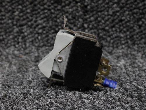 99377-026 Piper PA34-200T Pitot Heat Switch