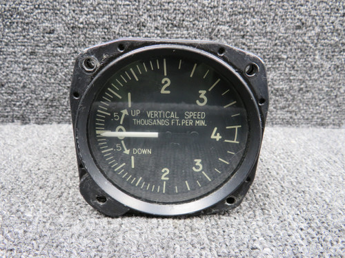 CA-54-1A (Alt:7040T) United Instrument Vertical Speed Indicator (0-4000FPM)