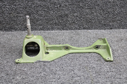 5011013-1 (Use: 5011013-3) Cessna 421B Main Gear Actuator Bracket (Modified)