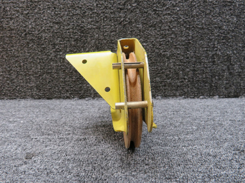 MS24566-4B Bell-Memphis Elevator Pulley with Bracket