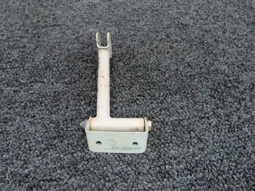 914016-000, 913007-000 Mooney M20R Elevator, Rudder Bellcrank w Bracket