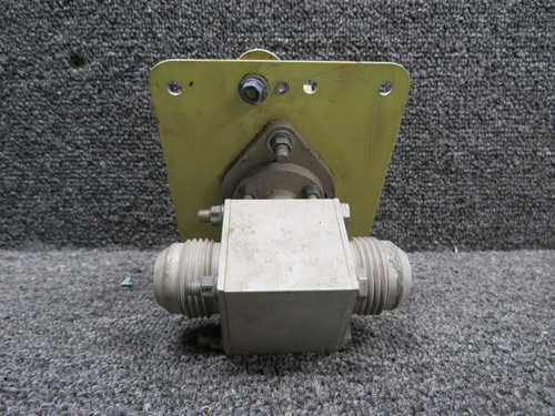 Does Not Apply 7913001-F Flight Refueling Manual Valve 