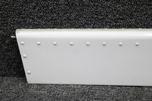 Piper Aircraft Parts 40178-000 Piper PA31-350 Aileron Trim Tab Assembly RH (White) (Dented) 