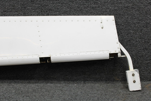 Piper Aircraft Parts 40200-043 Piper PA31-350 Aileron Assembly RH (Minus Tab) (Hail) 