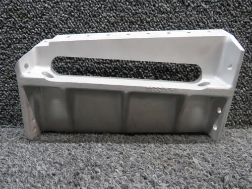 0541121-1 Cessna 172A Main Gear Support Outboard LH (Bead Blasted)