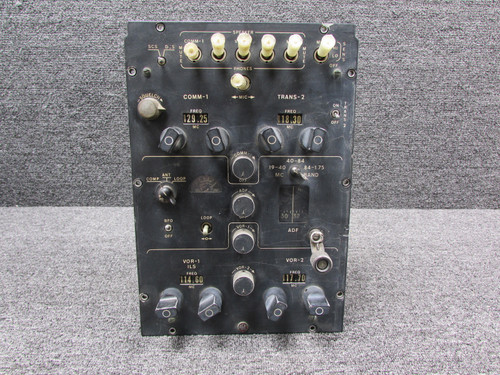 C-77C ARC Control Unit (Worn Face, Missing Knob Covers) (28V)