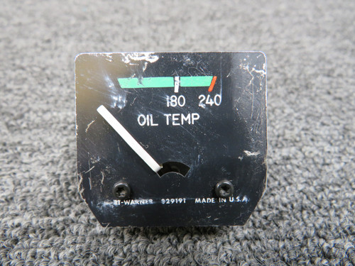 829191 Stewart-Warner Oil Temperature Indicator (Worn Face, Chipped Paint)