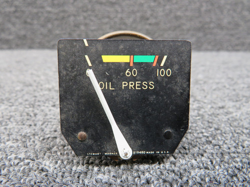 819480 Stewart-Warner Oil Pressure Indicator (Faded Indications)