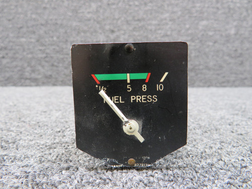 827813 Stewart-Warner Fuel Pressure Indicator (With Connector)