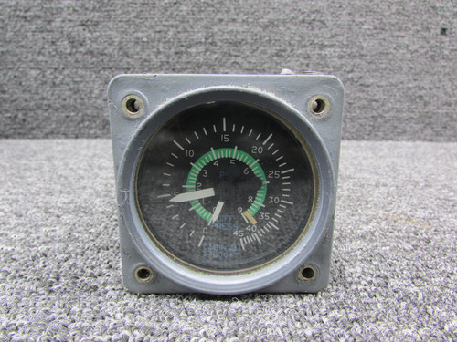 3001-J14 United Cabin Altitude, Differential Pressure Gauge (Minus Light)