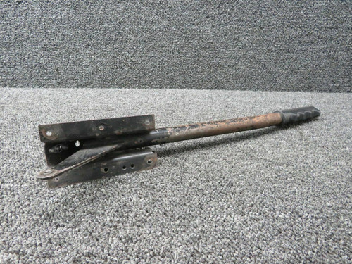 62706-007, 63782-004 Piper PA32R Flap Handle and Lever Assembly