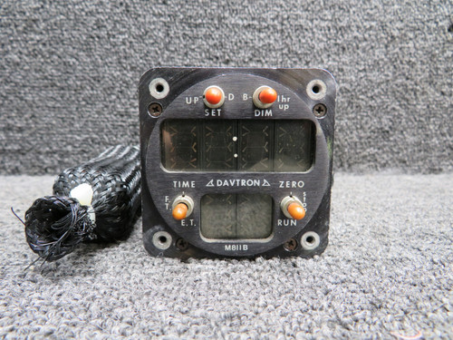 811B Davtron Digital Clock Indicator (Core)