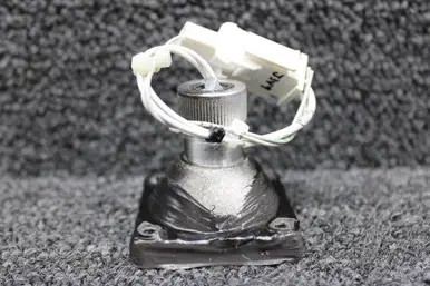 84579-002 (Alt: 572-600) Piper PA46-350P Light Assembly Wing De-Ice