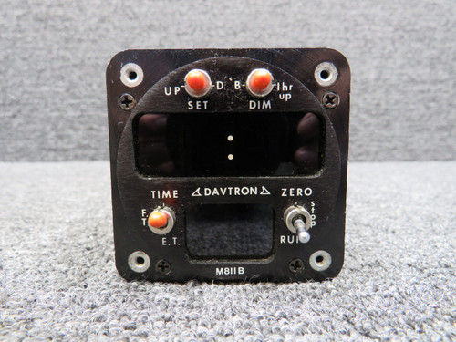 811B Davtron Inc Digital Clock Indicator (Core)