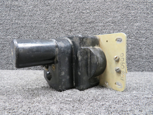 Edo-Aire 1C469-6-739 Edo-Aire Servo Assembly with Mounting Bracket 