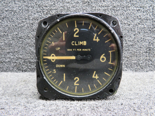 Karnish AC-133 Karnish Rate of Climb Indicator (Discolored Face) 