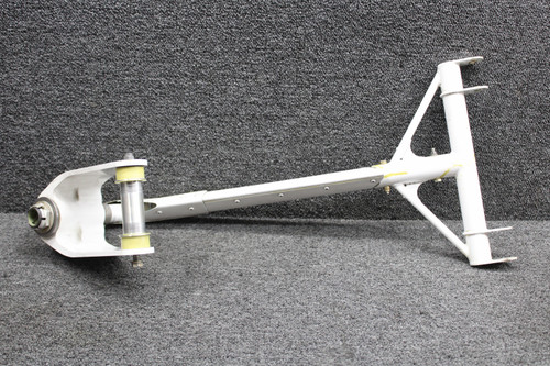 0942005-10, 0942005-1, DDA06217-1 Cessna 162 Nose Gear Strut and Trunnion Assy
