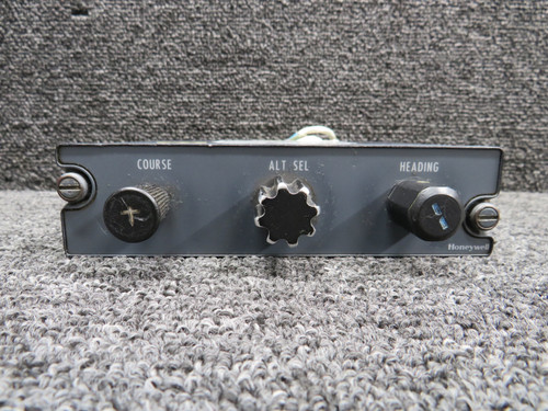 7016954-901 Honeywell RI-553 Remote Instrument Controller