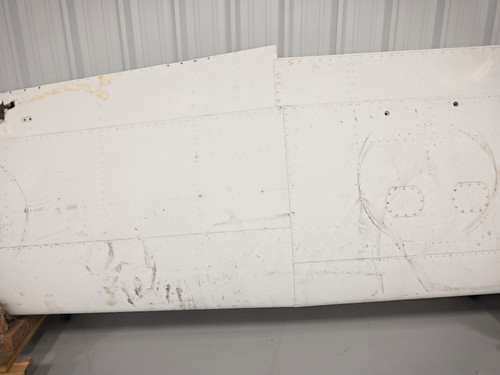 0722000-2 Cessna 182R Wing Structure RH (Damaged)