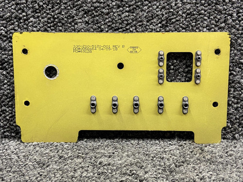 Kodiak 100-210-5120-D01 Kodiak 100 Forward Pedestal Quadrant Cover Plate 