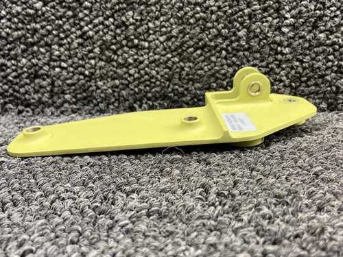 Kodiak 100-617-0034-D01 Kodiak 100 Cross Tube Brake Support Bracket RH 