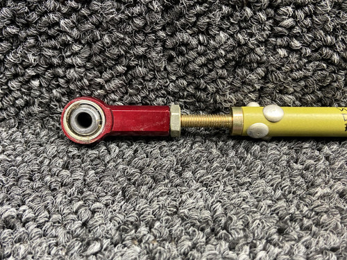 Kodiak 100-260-1606 Kodiak 100 Center Crew Door Latch Rod LH, RH 