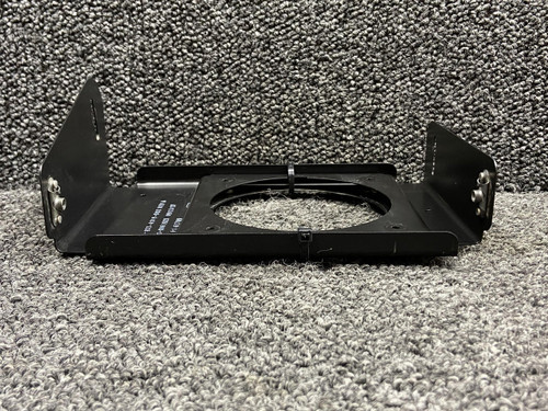 Kodiak 100-830-4007-02, 100-833-4017 Kodiak 100 Taxi Light Mount Set RH w Clamp 