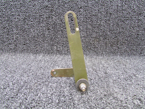 1262027-1 Cessna 210J Flap Actuator Bellcrank To Transmission