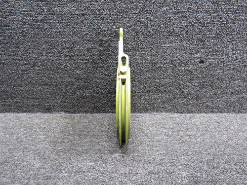 MY-20-16901 Pulley Attachment Connection with Pulley (Worn)