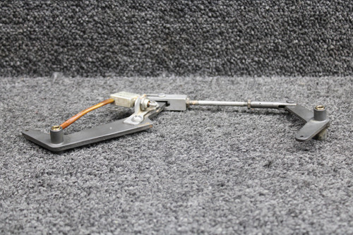 1241430-1, 1241030-9, 1241428-2 Cessna 210B Main Gear Lock Mechanism RH w Switch