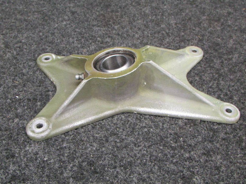 Piper PA28-200R Fitting Fwd Trunnion P/N  67040-012 (SA) BAS Part Sales | Airplane Parts