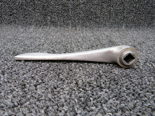 5111559-3 Cessna T310R Handle Door Interior