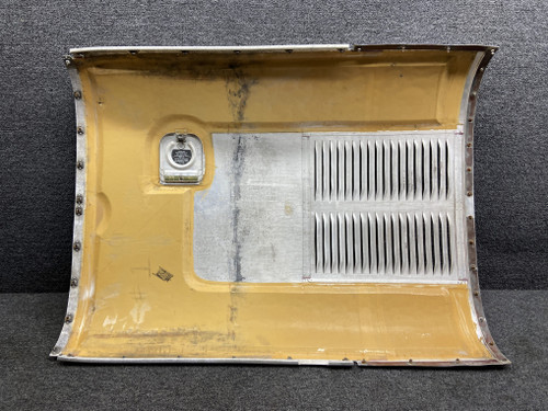 5652001-200 Cessna 414 Upper Cowling Assembly LH (Minor Hail & Corrosion)