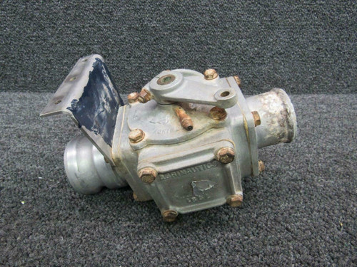 20331 Air Tractor AT-301 Valve Bottom Load Chemical Dispersal