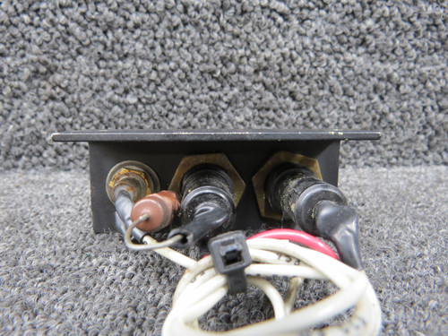 0712031-1, S1091-1 Cessna 182P Auxiliary Fuse Bracket Holder with Clock Fuse