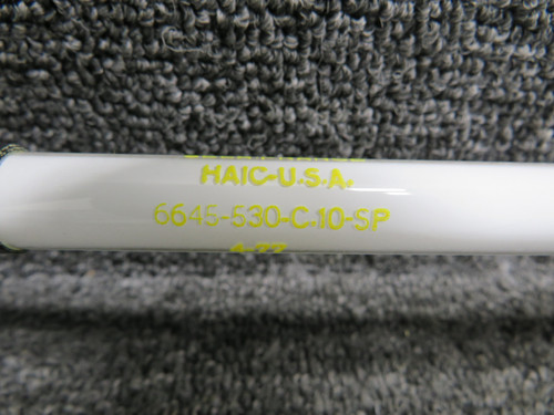 6645-530-C10 Falcon Jet Tube Lamp with Green Serviceable Tag