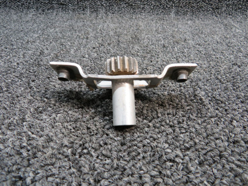 0711699-2 Cessna A185F Clutch Assembly Door Latch RH