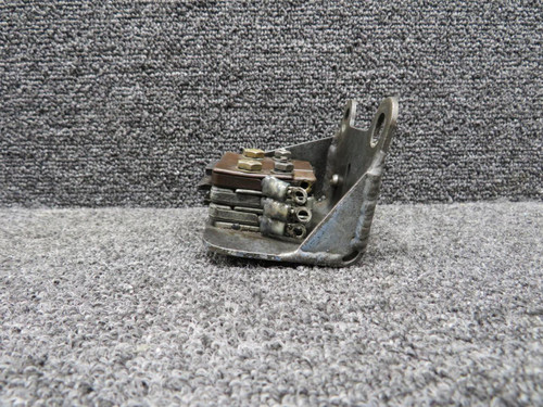 Beechcraft Parts Beechcraft 99 Propeller De-Ice Brush Block with Mount Bracket 